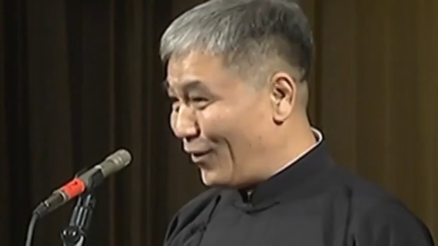 黄族民想看马志明难堪,拿出压轴对联,念得都费劲