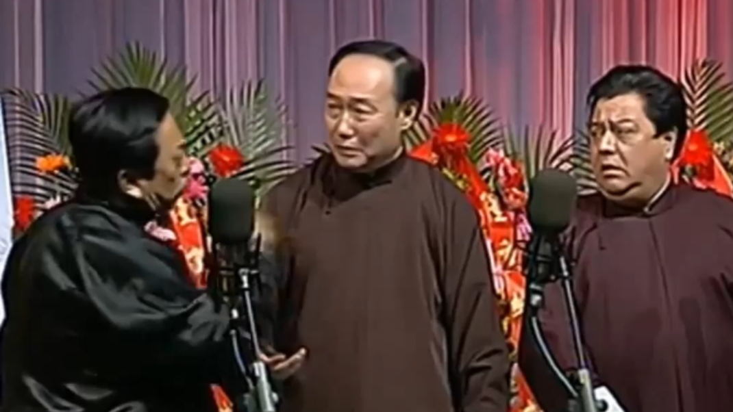 李伯祥没有马褂,听说李金斗有好马褂,竟选择了去借