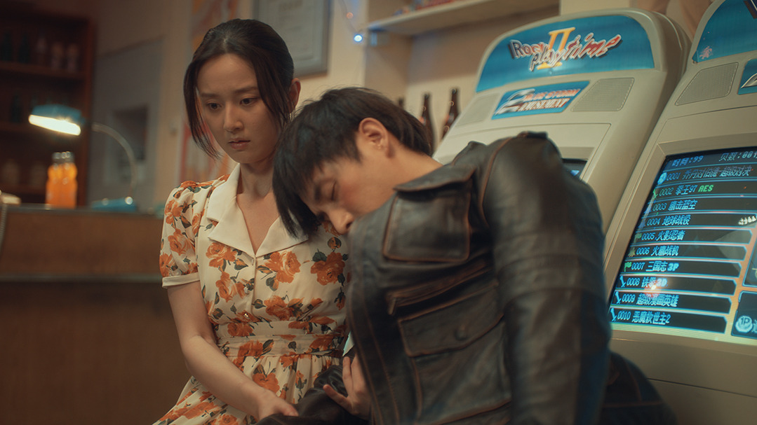 温柔暴击,男子遭遇暴打后踏入温柔乡