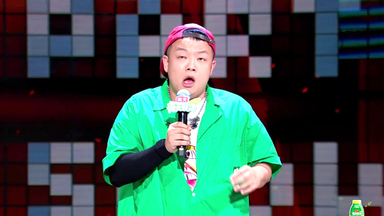 脱口秀和ta的朋友们丨哈哈曹讲述初入嘻哈圈battle故事笑翻全场