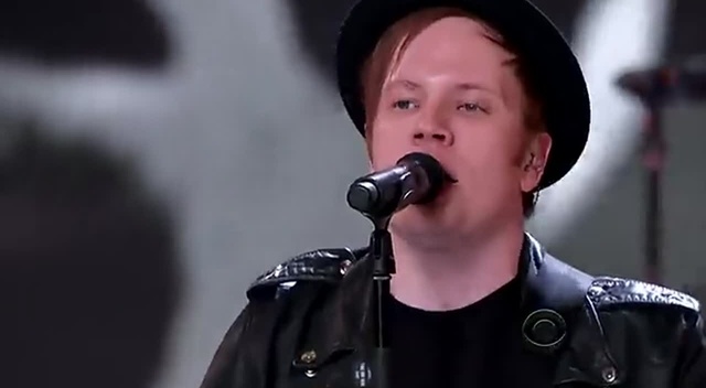 falloutboythephoenixliveat2013维多利亚的秘密品牌内衣秀