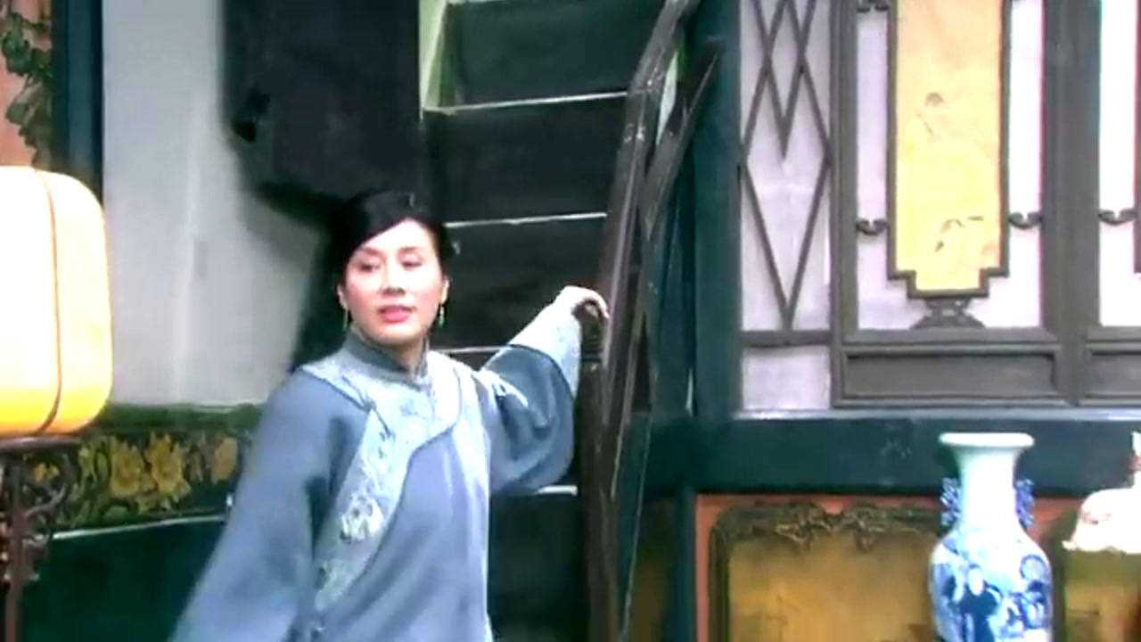 黄金背后 1集