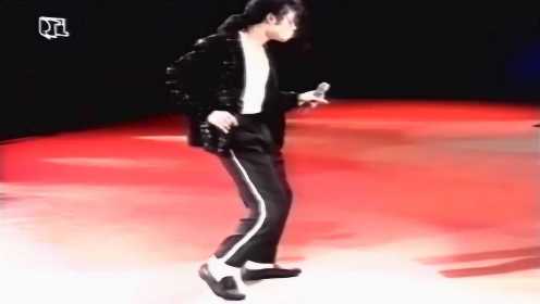 Michael Jackson《Billie Jean》现场版