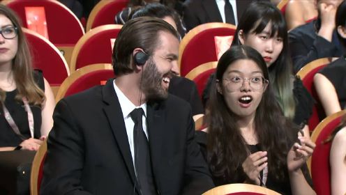 《星期五的孩子》获得上海电影节最佳摄影奖