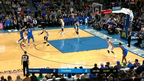 《NBA比赛集锦》【得分】大块头也有灵动的时候！亚当斯强钻人缝扬臂上进
