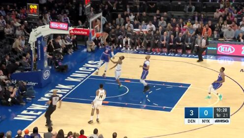 《NBA全场集锦》【扣篮】探花郎名不虚传 巴雷特一马当先单臂劈扣