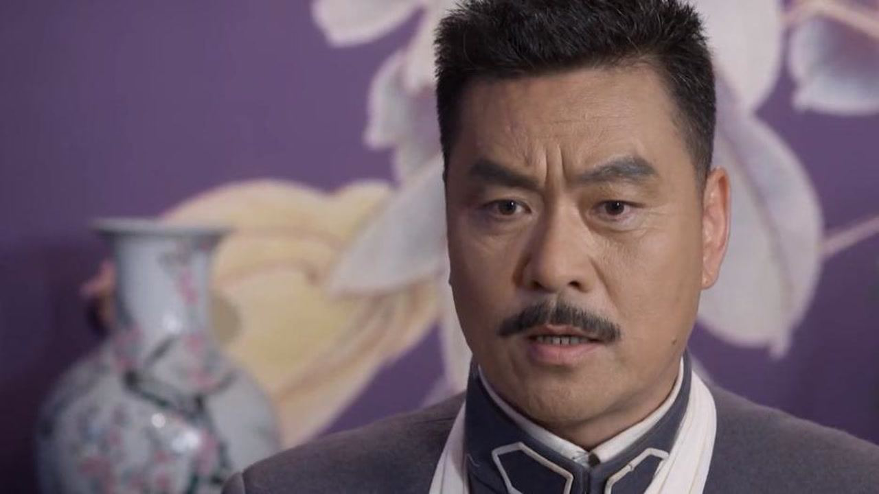 《浴血红颜》第4集01:方兆猛解除了对肖红绣的怀疑,并准备给红绣的