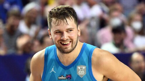 《FIBA》8日FIBA十佳球 戈贝尔飞身隔扣 东契奇画龙点睛抛投三分压哨神仙球