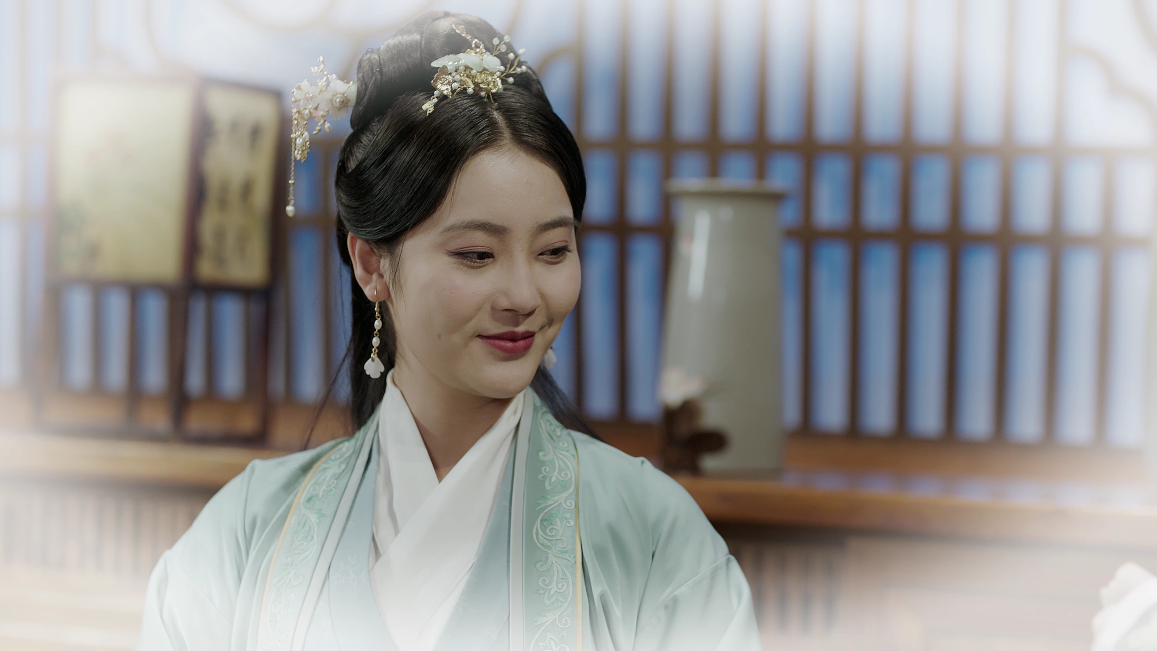 戏精女主桃花多 17集