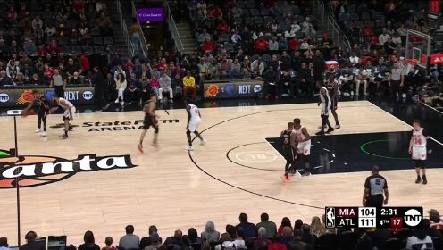 《NBA全场集锦》阿德巴约强力封盖不留情面 巴特勒反击双手暴扣