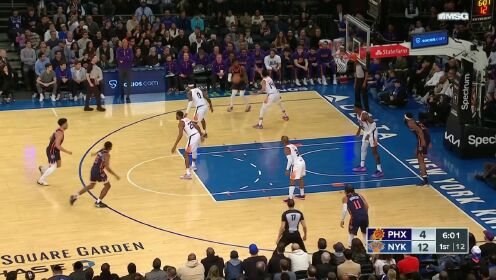 《NBA全场集锦》二话不说就是投 兰德尔中距离出手稳稳命中