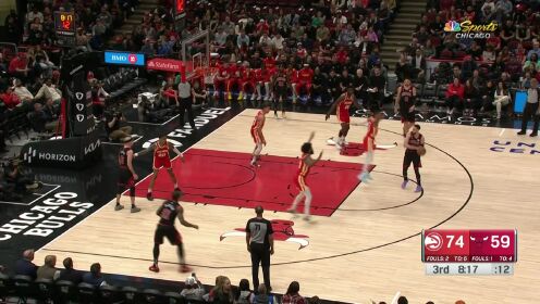 《NBA全场集锦》教科书般的反击快攻 穆雷快攻给到萨迪克-贝双手暴扣
