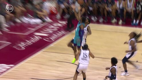 《NBA全场集锦》眼皮底下不容造次！亨特轻松预判将西蒙斯上篮拒之门外