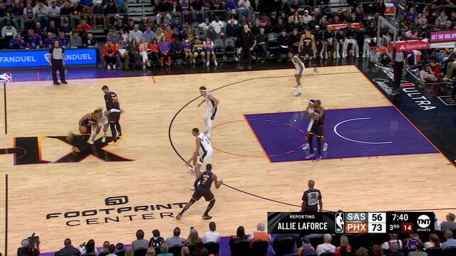 真怕被文班盖到！戈登对飙约翰逊外线三分你来我往