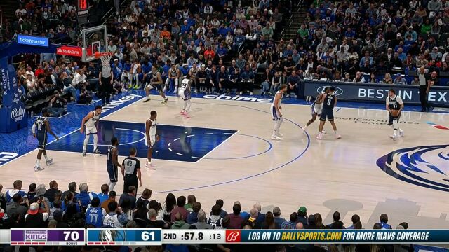 追击时刻还是三分管用 东契奇面对巴恩斯直接外线瞄进