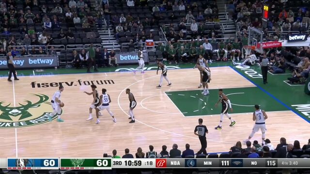 接管进攻！易边再战东契奇里突外投连取7分反超比分