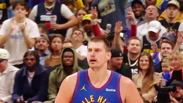 NBA：打爆浓眉！约基奇翻身勾手强硬打成2+1