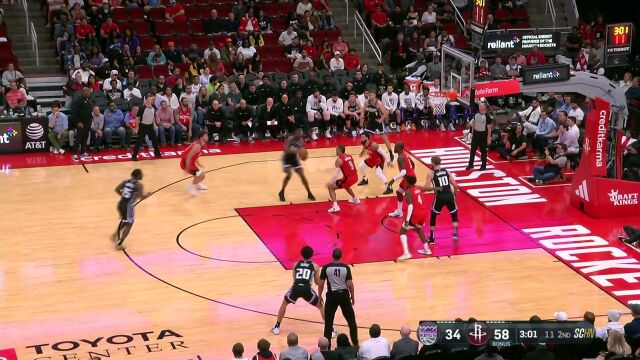 没别的就是好使 萨博尼斯篮下接球起飞炸筐