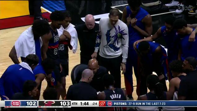 NBA常规赛：活塞vs热火原声解说全场回放