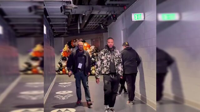 爱而不得的苦涩感油然而生 利拉德巴特勒通道相遇热情问候