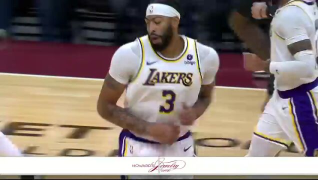 NBA常规赛：湖人vs骑士第1节英文原声回放