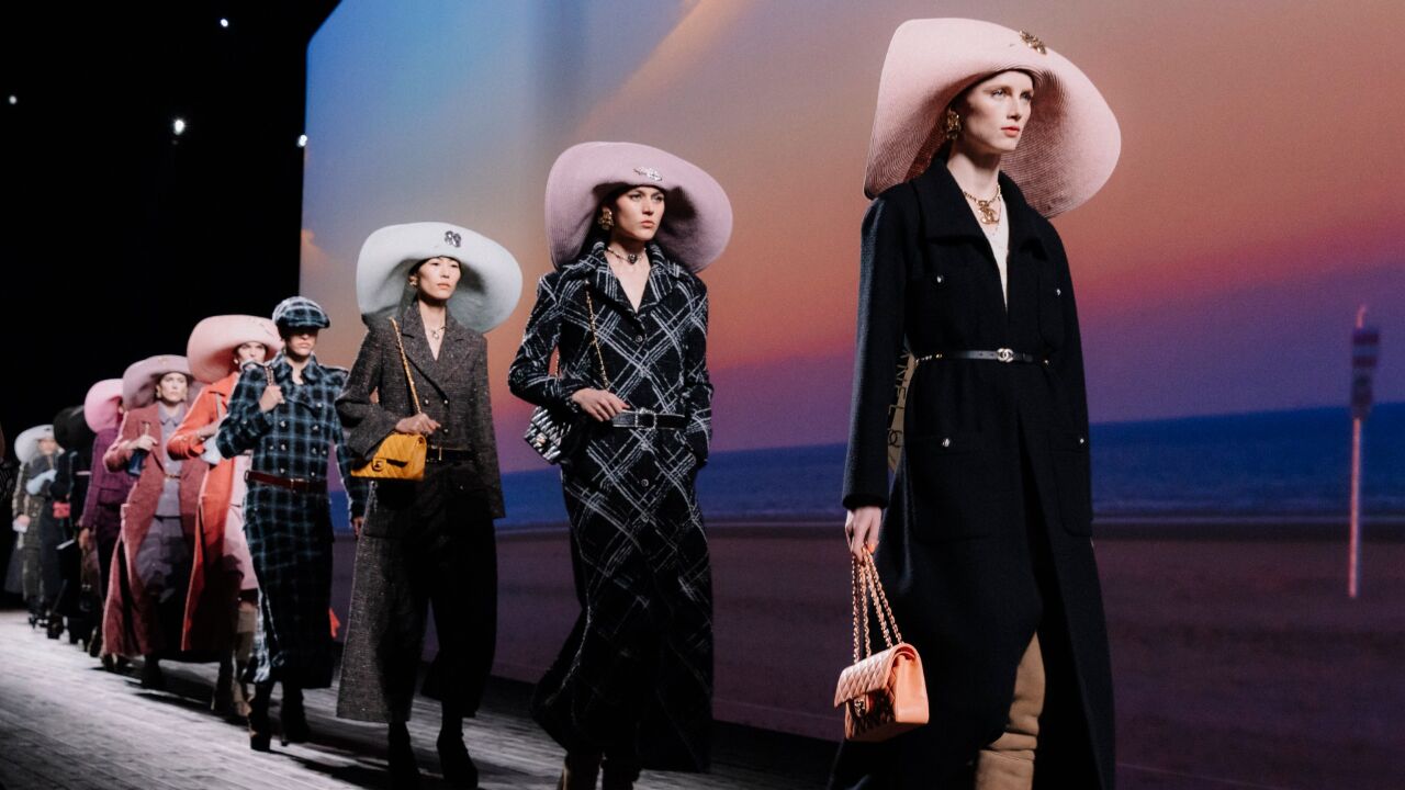 2024秋冬巴黎时装周丨chanel