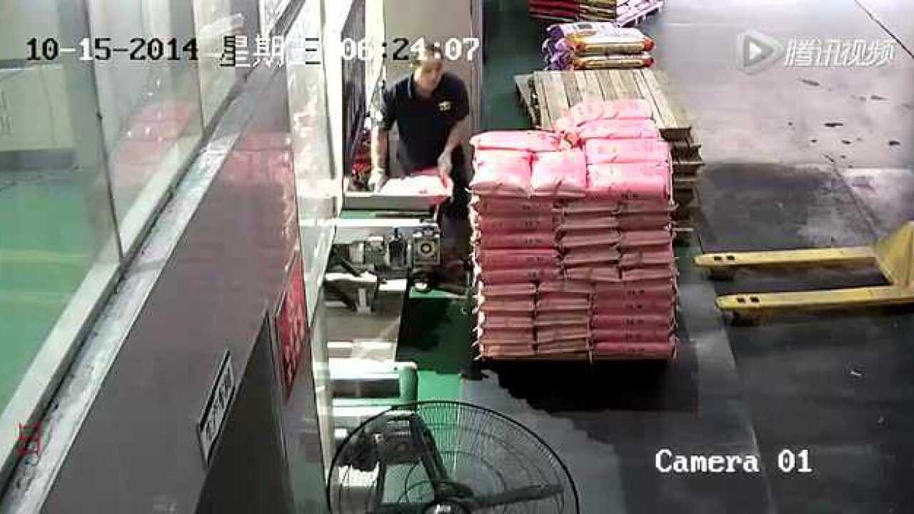 工厂仓库高清监控录像_高清