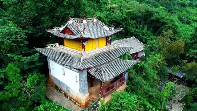 弥渡红岩谷女寺