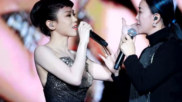 蔡健雅北京演唱会落幕 与那英首度同台大爆猛料