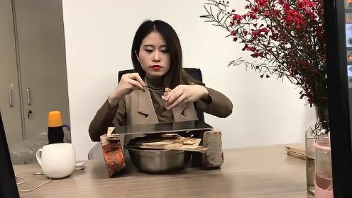 办公室瓷砖煎牛排超美味