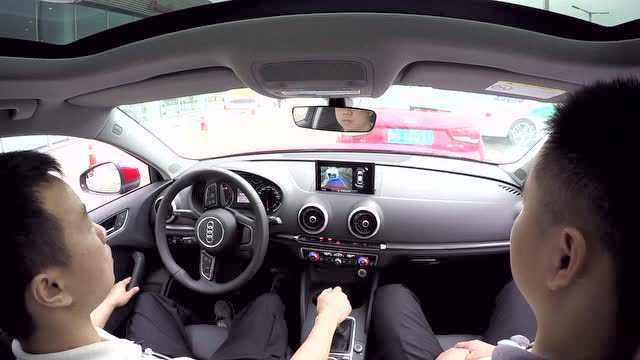 奥迪a3自动驻车系统