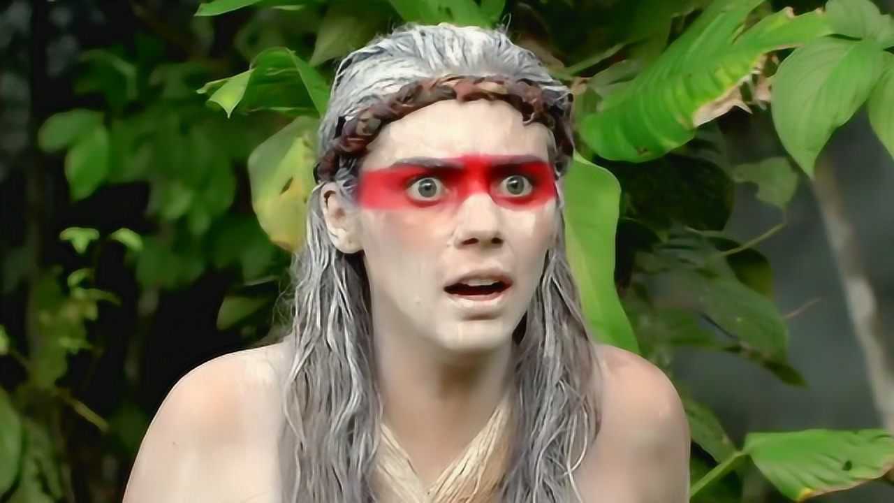 五分钟看完女大学生误入食人族原始部落的恐怖片《绿色地狱》_电影