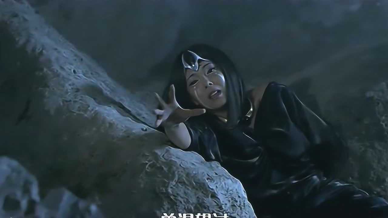 黑暗王国公主卡蜜拉很可怜小编替迪迦心疼她