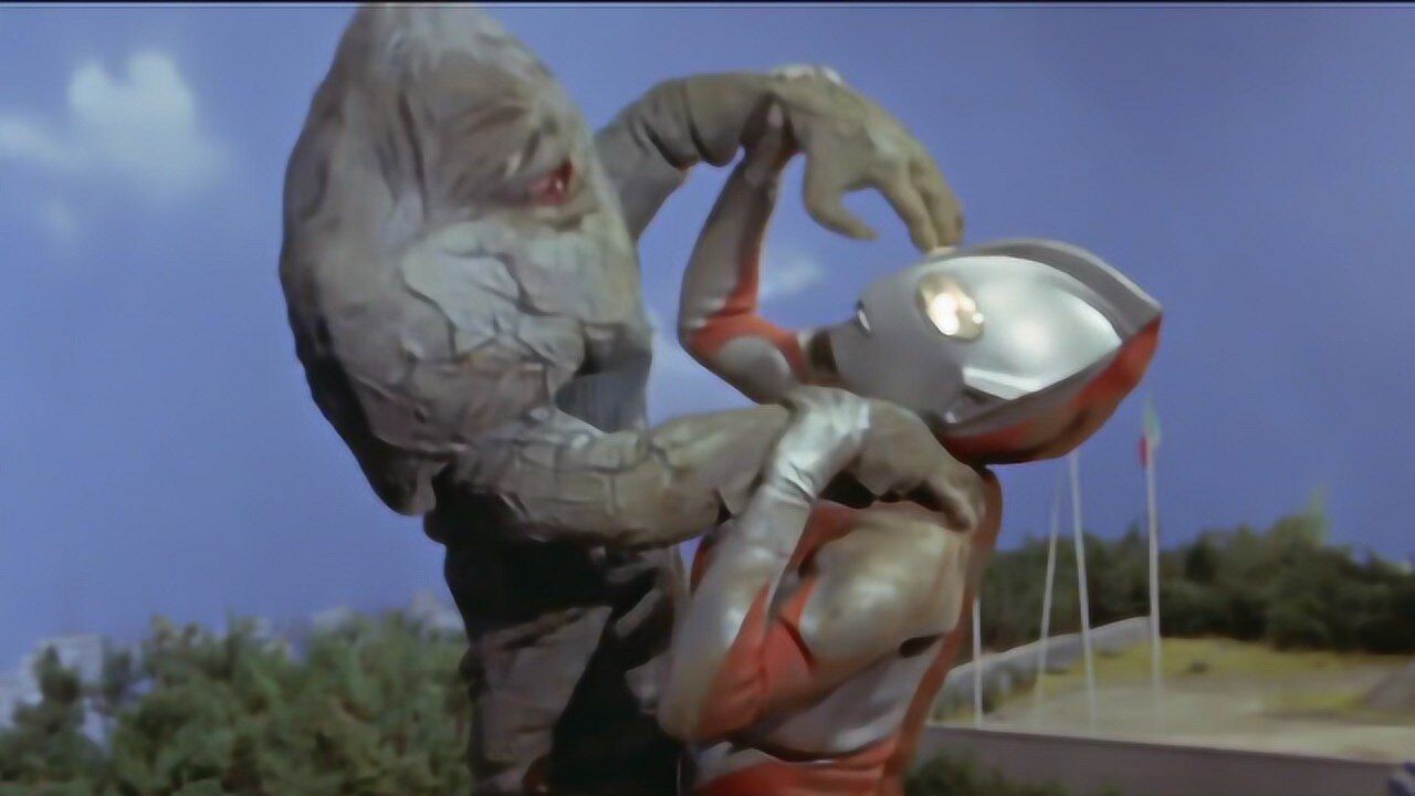 初代奥特曼栖星怪兽贾米拉我的故乡是地球