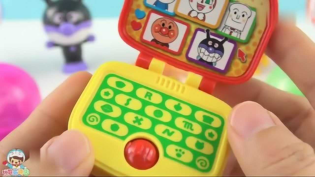 玩具益趣园:这个行李箱有点怪,打开之后怎么看着像电脑