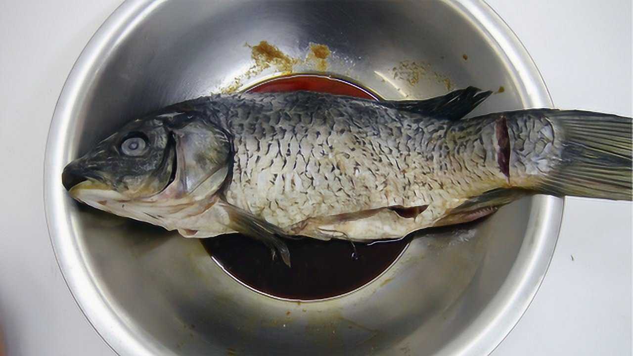 老厨师教我这样去鱼腥,没腥味的鱼怎么做都好吃,看完赶快试试吧
