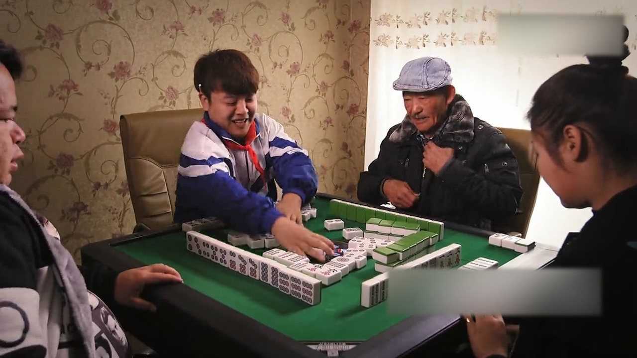 父亲帮助儿子戒网瘾有高招打麻将成为戒游戏的最好方法