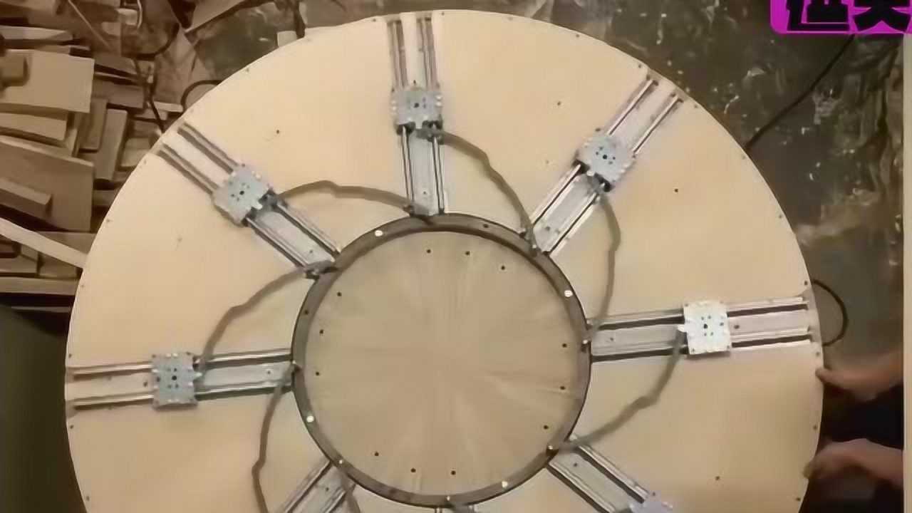 资料上帝视角看旋转伸缩圆桌原理和五金多个变种设计