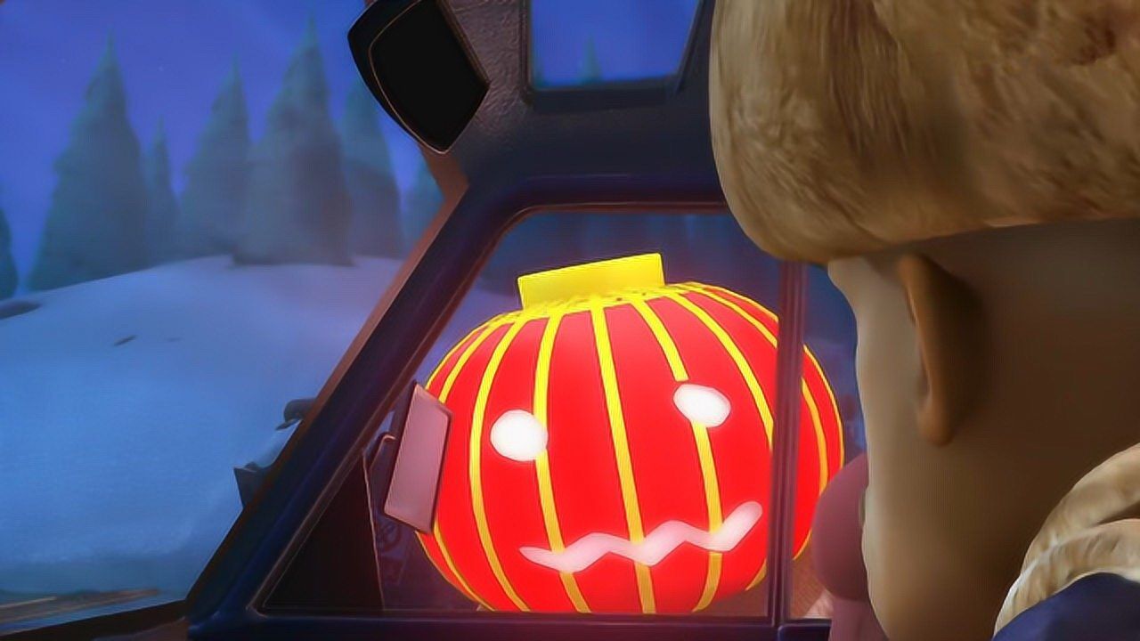 熊出没:光头强被南瓜灯怪物吓得到处乱跑,太搞笑了