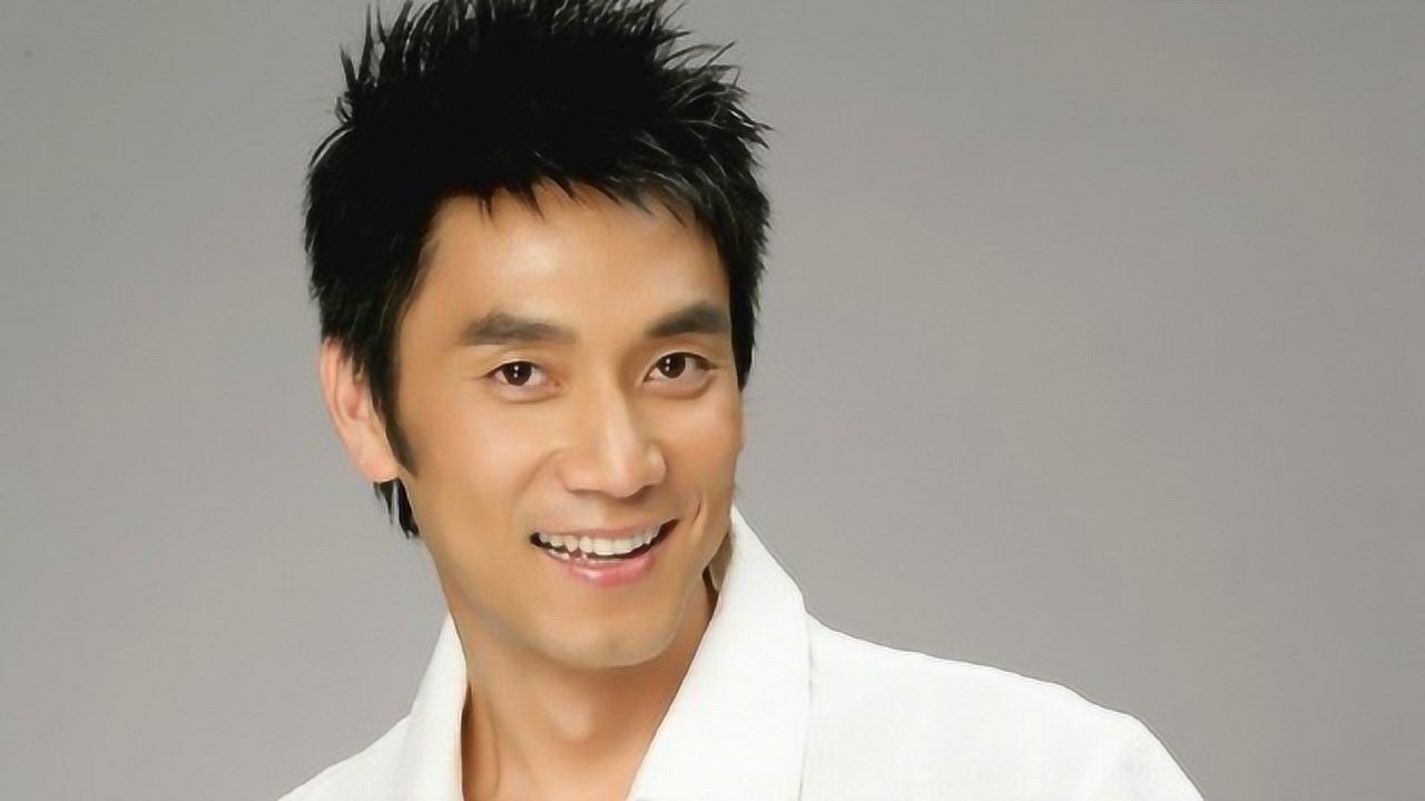 唱红爱情鸟的林依轮林家食材的老板隐形富豪林依轮