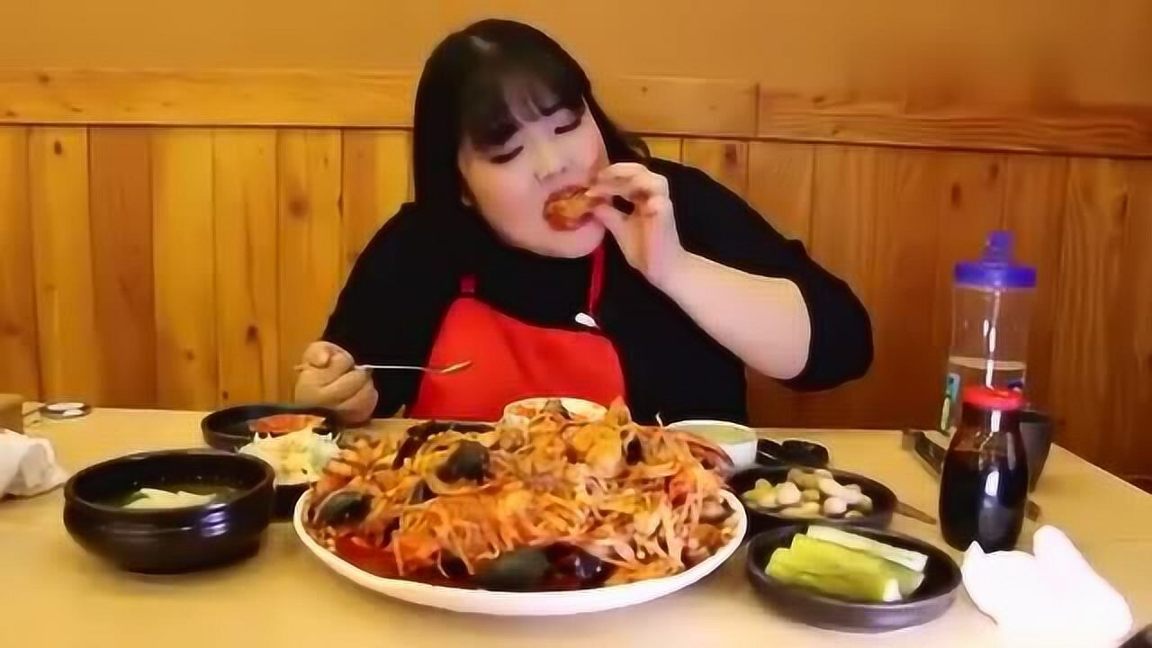 韩国大胃王秀彬 吃播麻辣大海鲜锅 看饿了