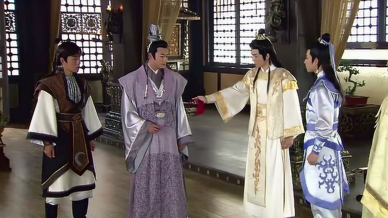 封神英雄殷郊和殷洪已经被申公豹给骗了陈键峰还不知道怎么回事