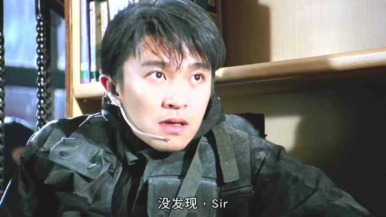 逃学威龙2达叔没子弹被俘了投降都这么的不正经