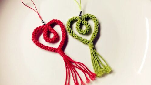 手工绳编织爱心钥匙链教程