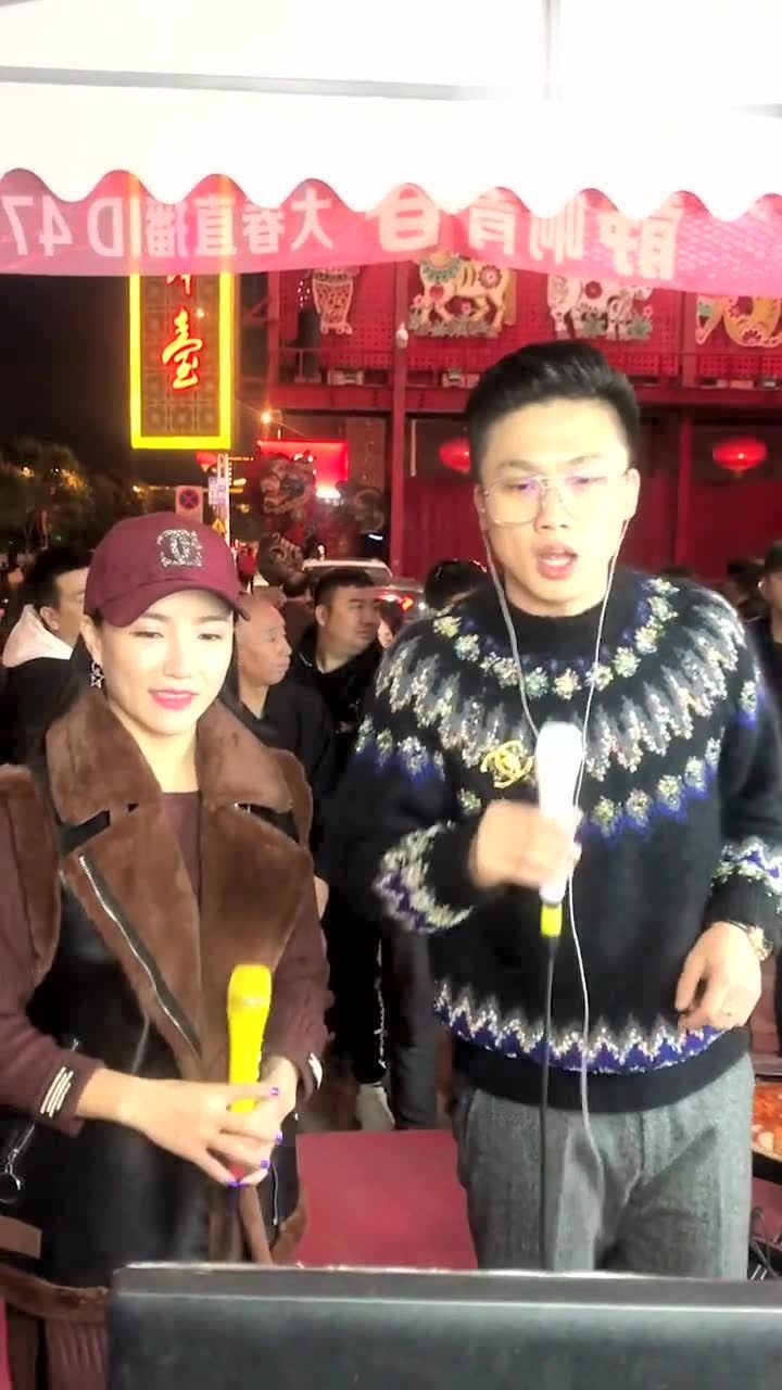 来腾讯视频看更多热门视频