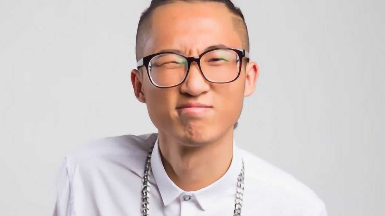 yoo视频精选您的好友模仿帝已上线