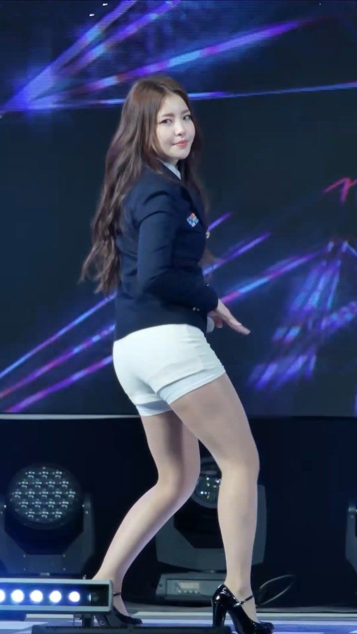 饭拍bravegirls女团慰问演出现场歌舞rollin真不错