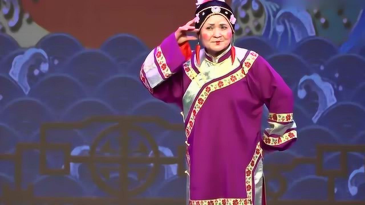 梨园春第一女丑张晓英演唱诸葛亮吊孝精彩选段唱的不赖