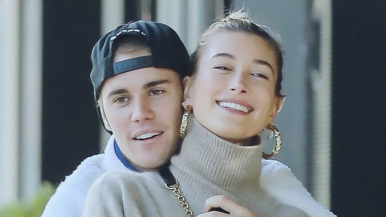 贾斯汀比伯和老婆海莉街头热吻,又是为爱情落泪的一天