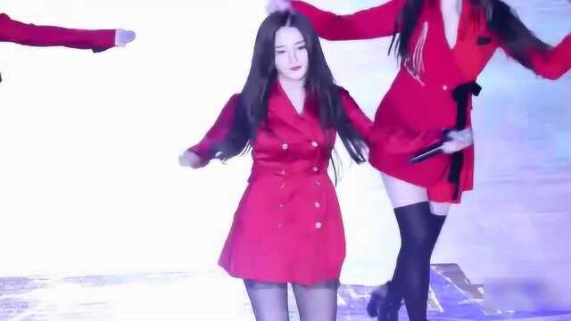 MOMOLAND女团这是要晋升一线人气女团啊!